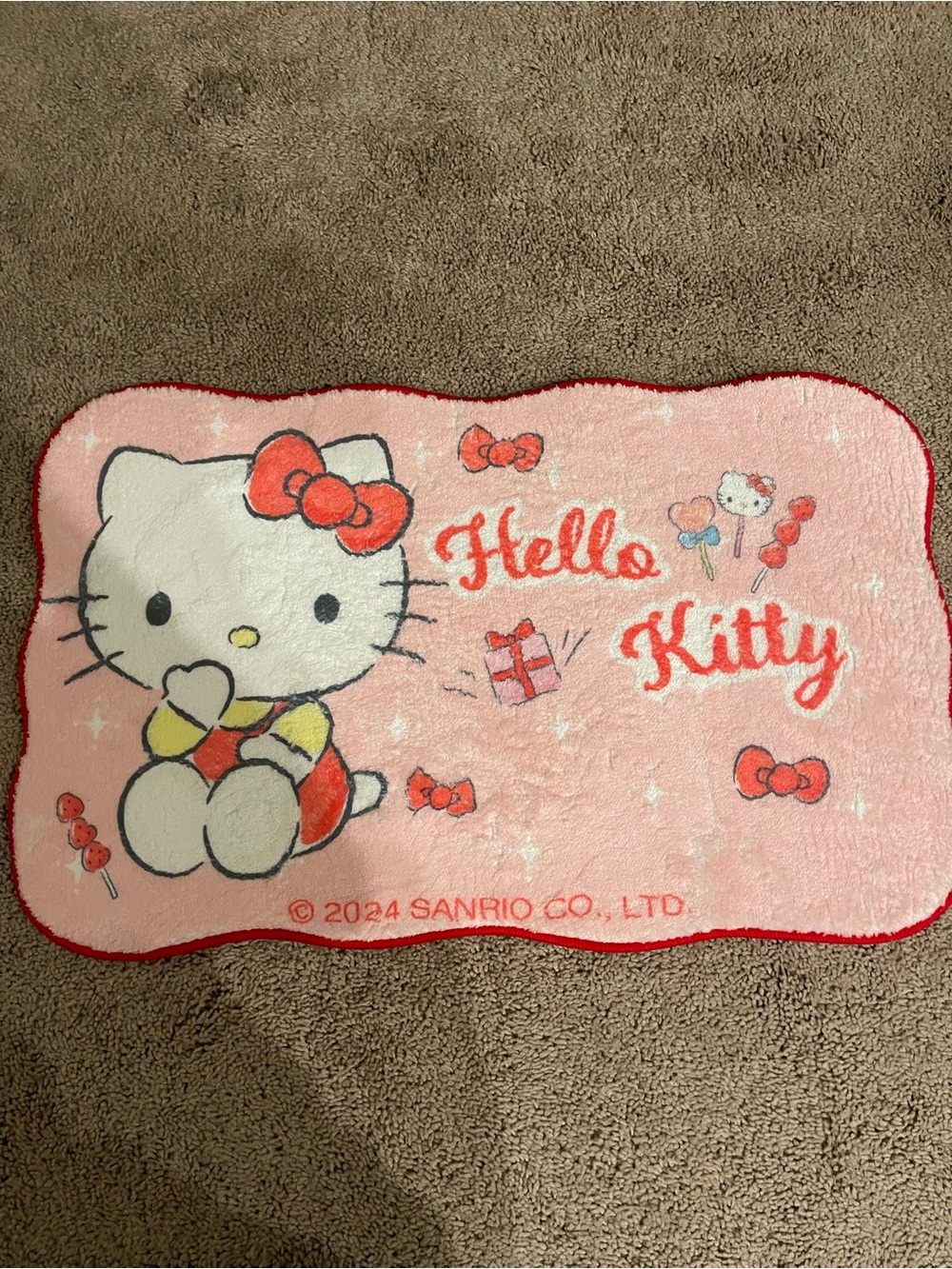 Hello Kitty Pink Bath Mat Rug – Non-Slip Backing - Picture 4 of 7